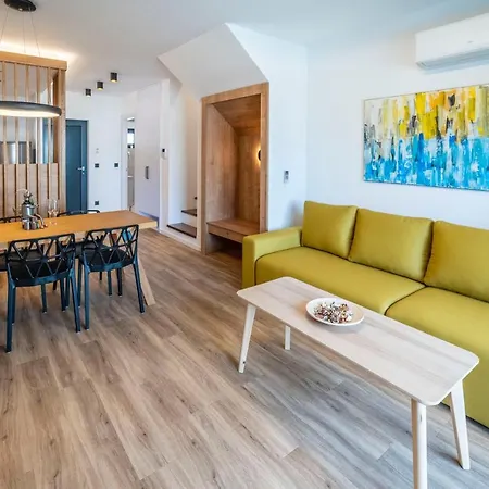 Pinna - Sv. Jerolim * Pola