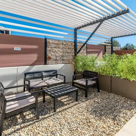 Pinna - Sv. Jerolim * Pola