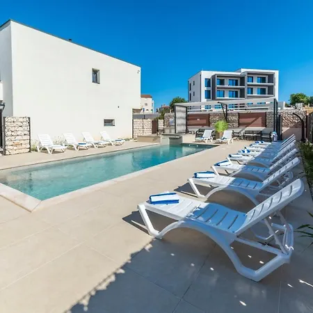Apartamento Pinna - Sv. Jerolim *