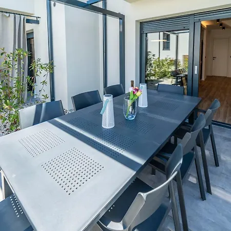 Apartamento Pinna - Sv. Jerolim *